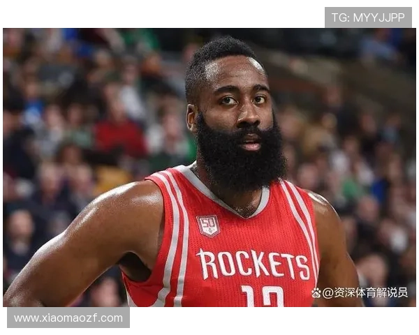 哈登半场表现低迷三分球失准球队外线哑火难以破局