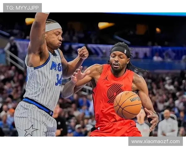 开拓者球迷嘉年华对抗赛黑队险胜白队杨瀚森队友夏普荣膺MVP称号